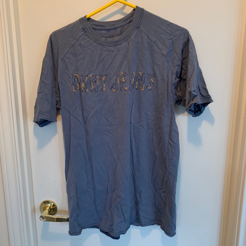 ☀️DKNY Jeans T Shirt